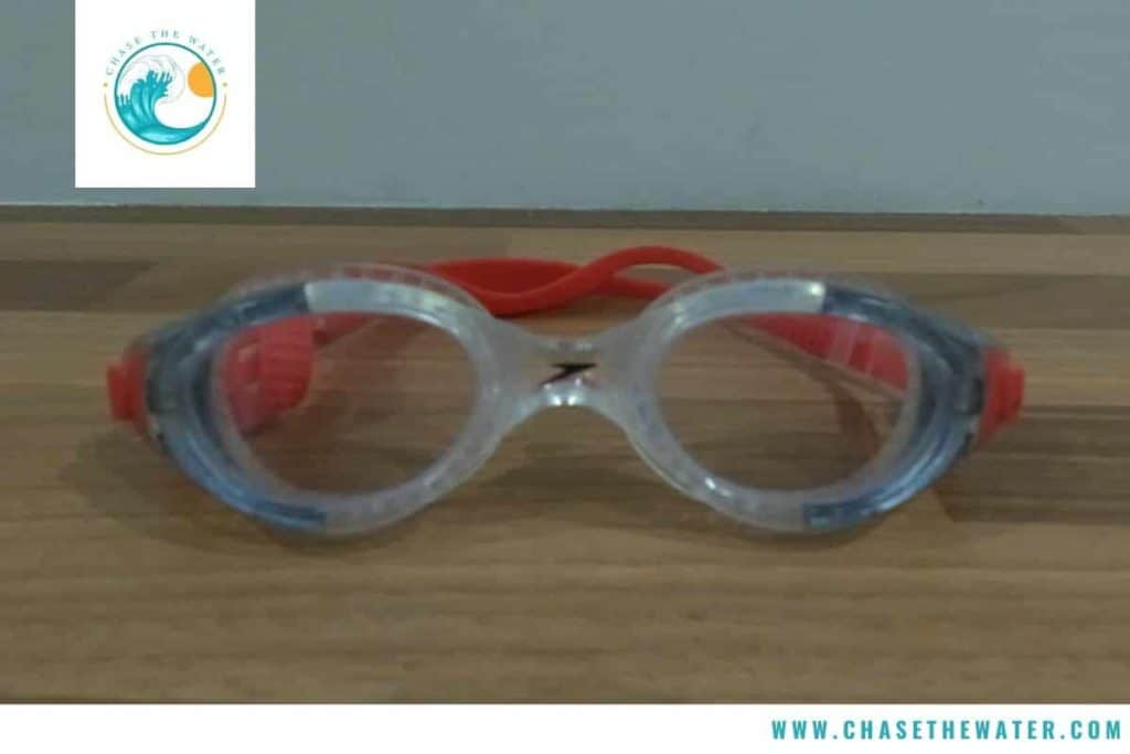 Swim goggles from speedo